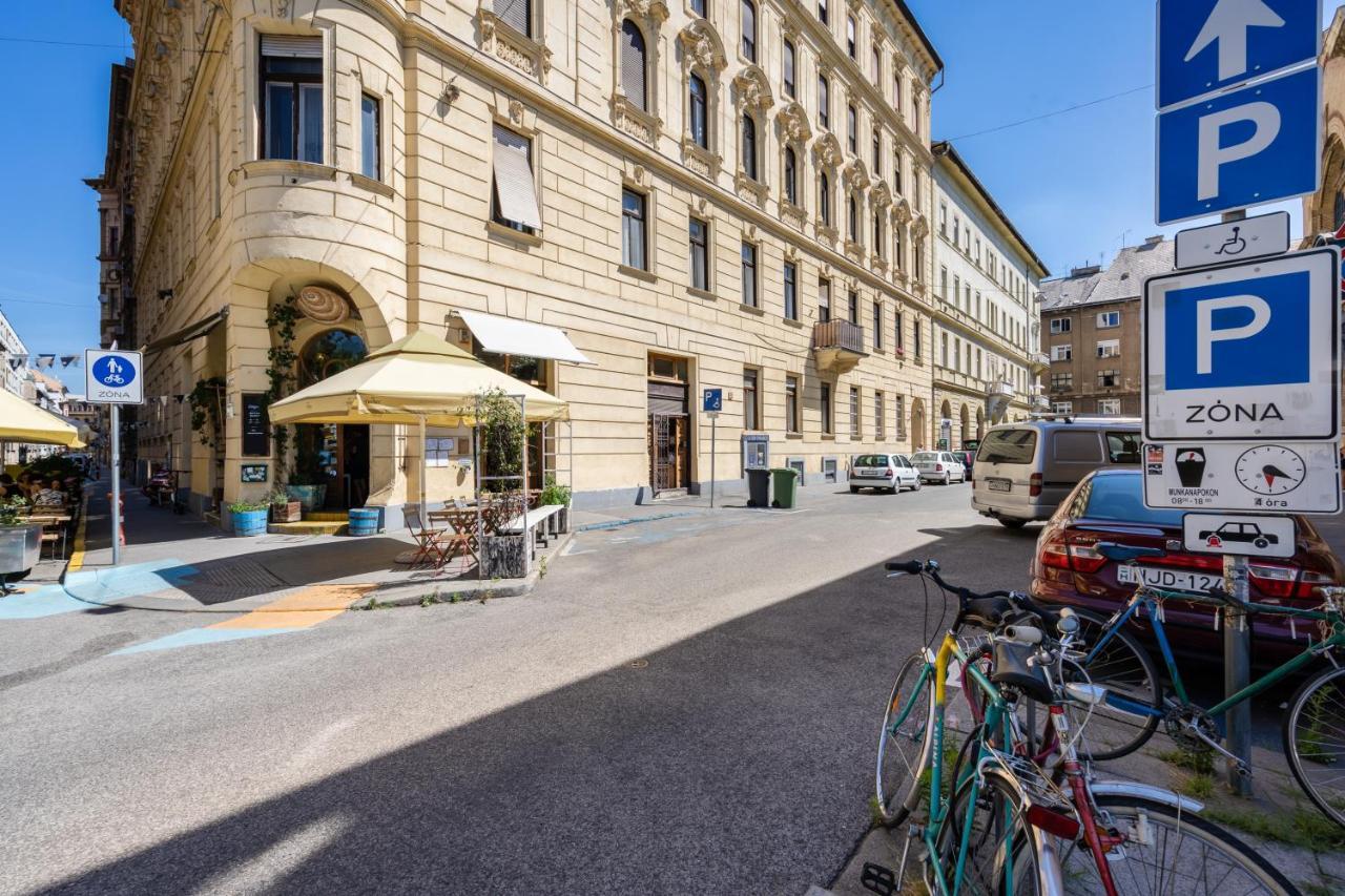 Studio Apollo Budapest Esterno foto
